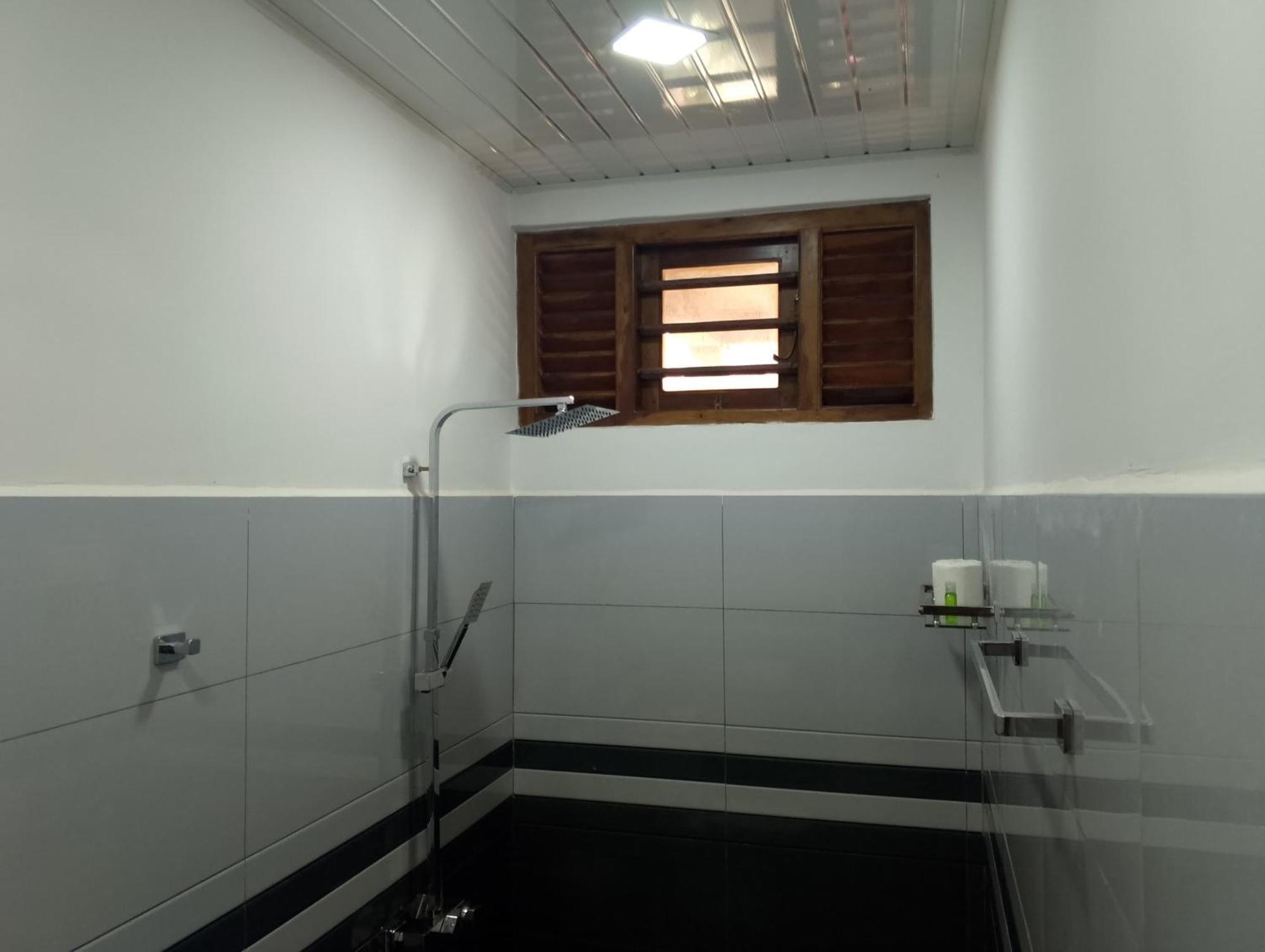 Sun Sea Guest Home Тангале Екстериор снимка